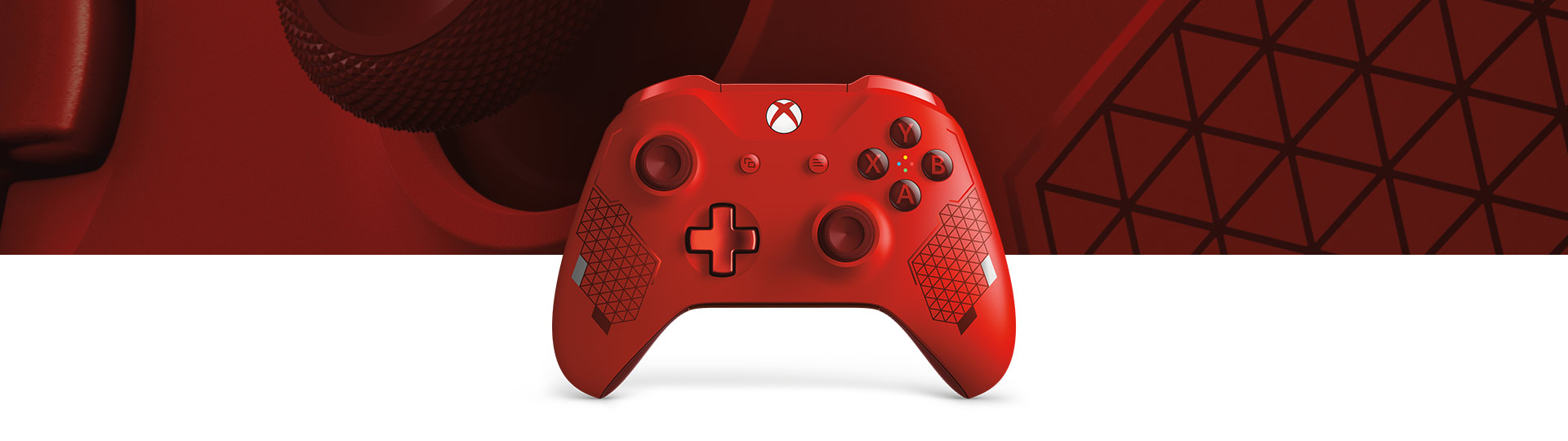 Xbox 无线控制器 （大镖客），以及运动红色控制器表面纹理的近景