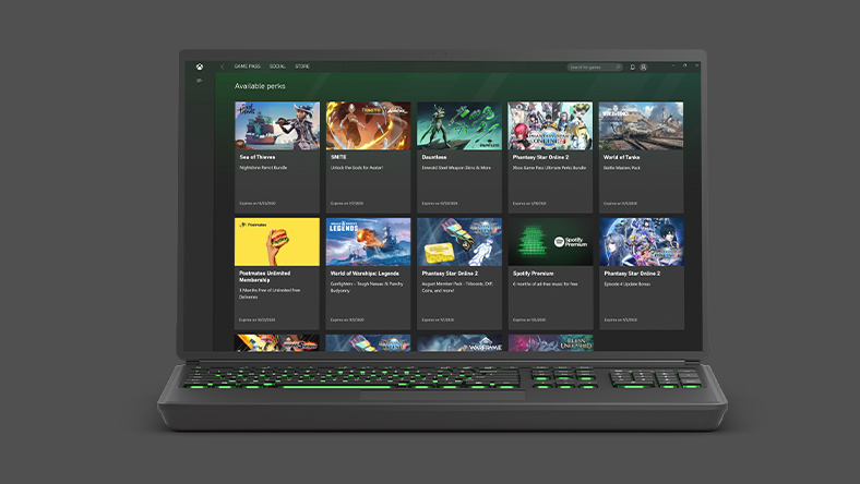 Лаптоп, показващ страницата на Perks на приложението Xbox