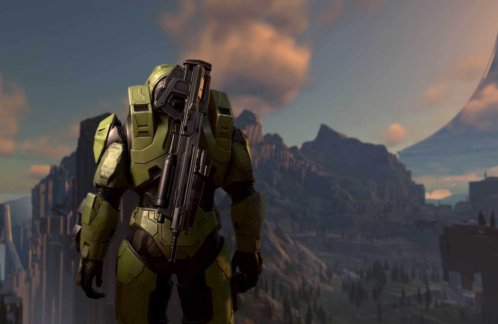 The back of Master Chief with an assault rifle attached to this back
