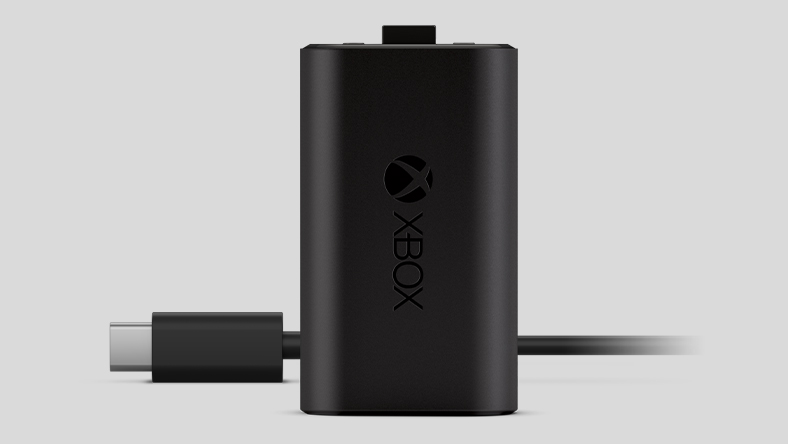 Xbox Play and charge kit