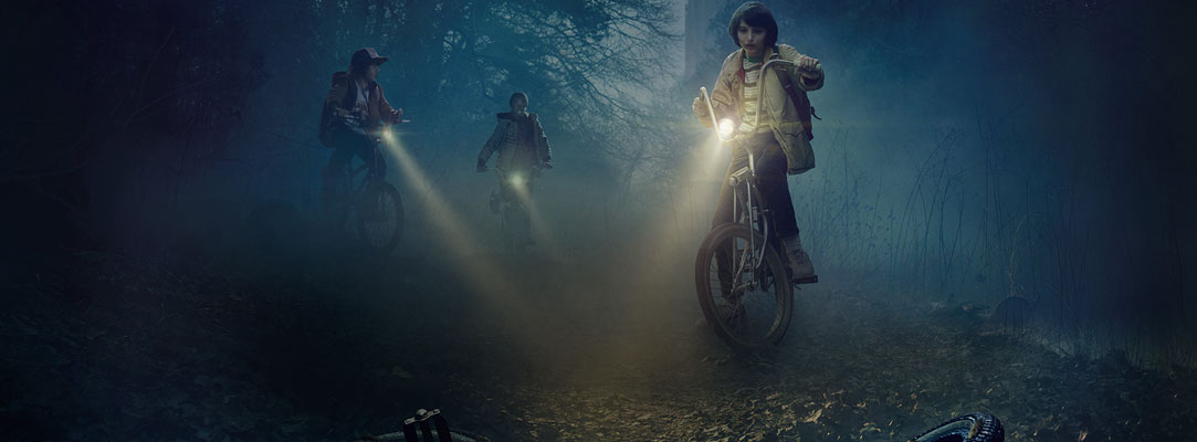 Stranger Things Postacie rowerowe w ciemności