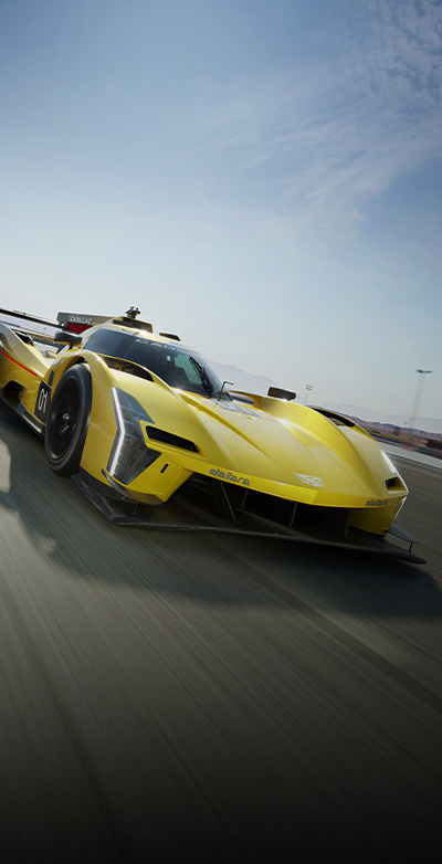 Forza Motorsport, en gul og blå bil kappkjører på en racerbane