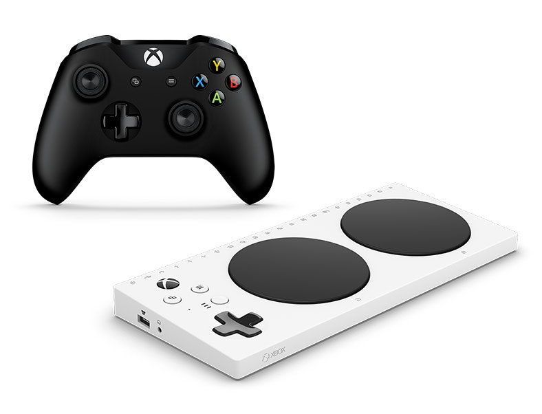 Kontroler bezprzewodowy Xbox One i kontroler adaptacyjny Xbox