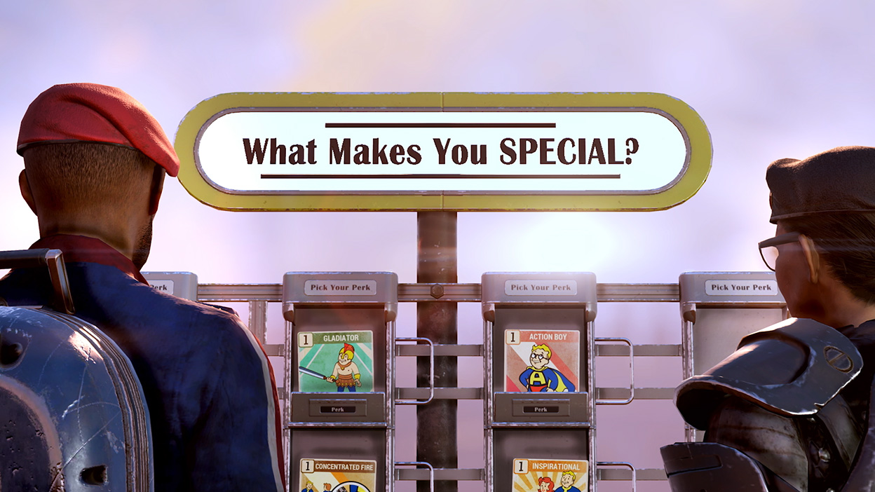 Dois personagens em frente a quiosques de brindes e uma grande placa dizendo ”O que torna você especial?”.