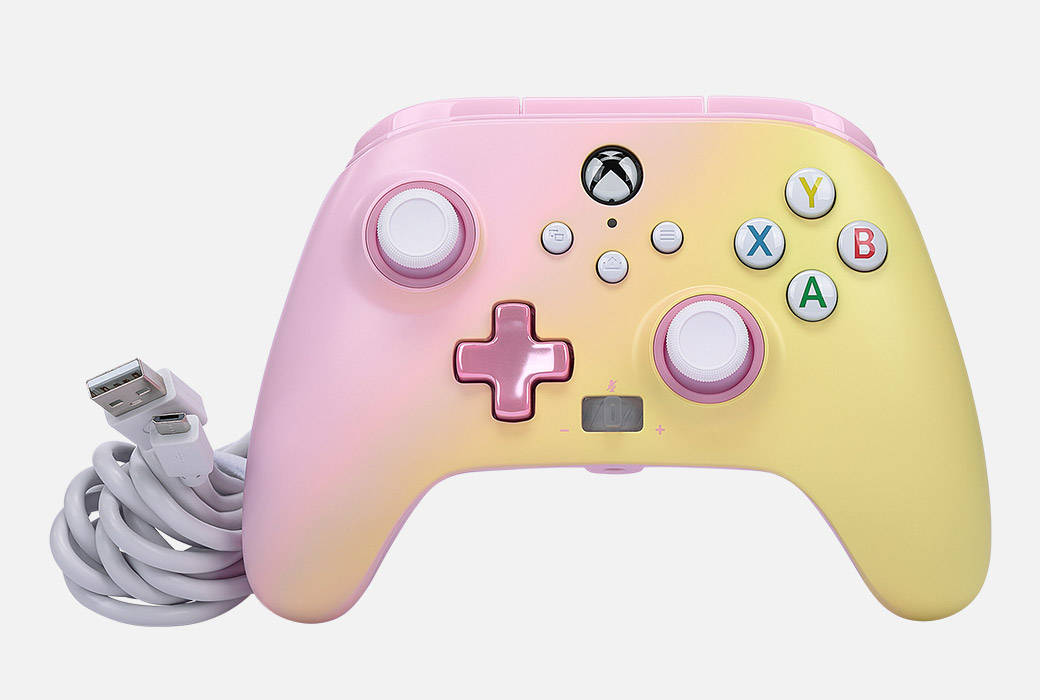 Controller in Pink Lemonade mit im Lieferumfang enthaltenem Kabel